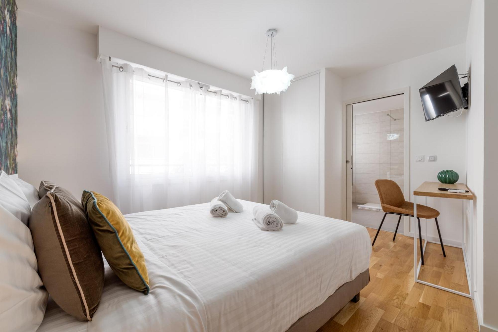 Apartment Maxime By Terry's Homes